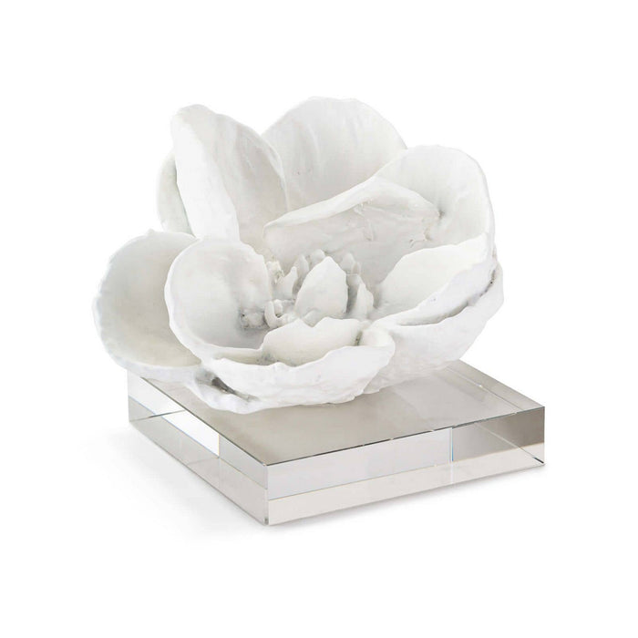 Regina Andrew Sculpture from the Magnolia collection in White finish