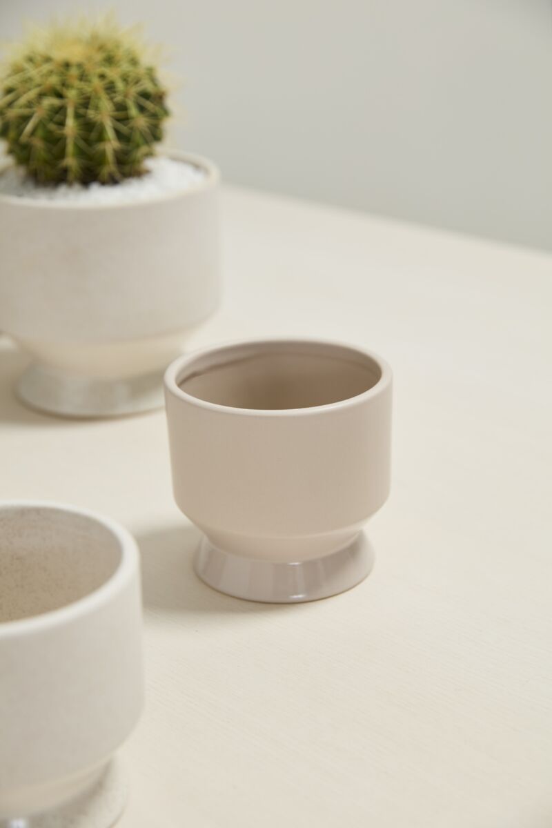 Design Shop Neutral Pasadena Pot 4.5"x 4.25", Set of 4
