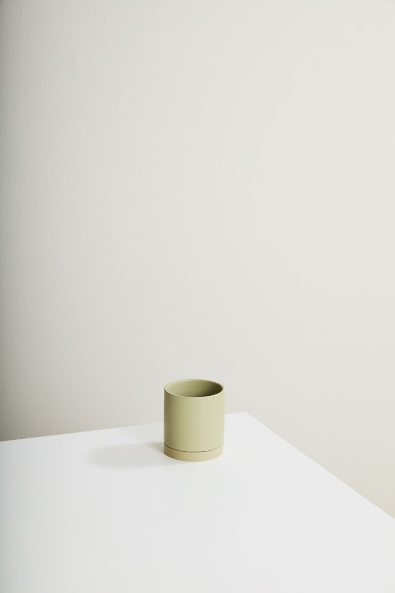 Design Shop Romey Neutral Pot with Saucer 4.25"x 4.75"