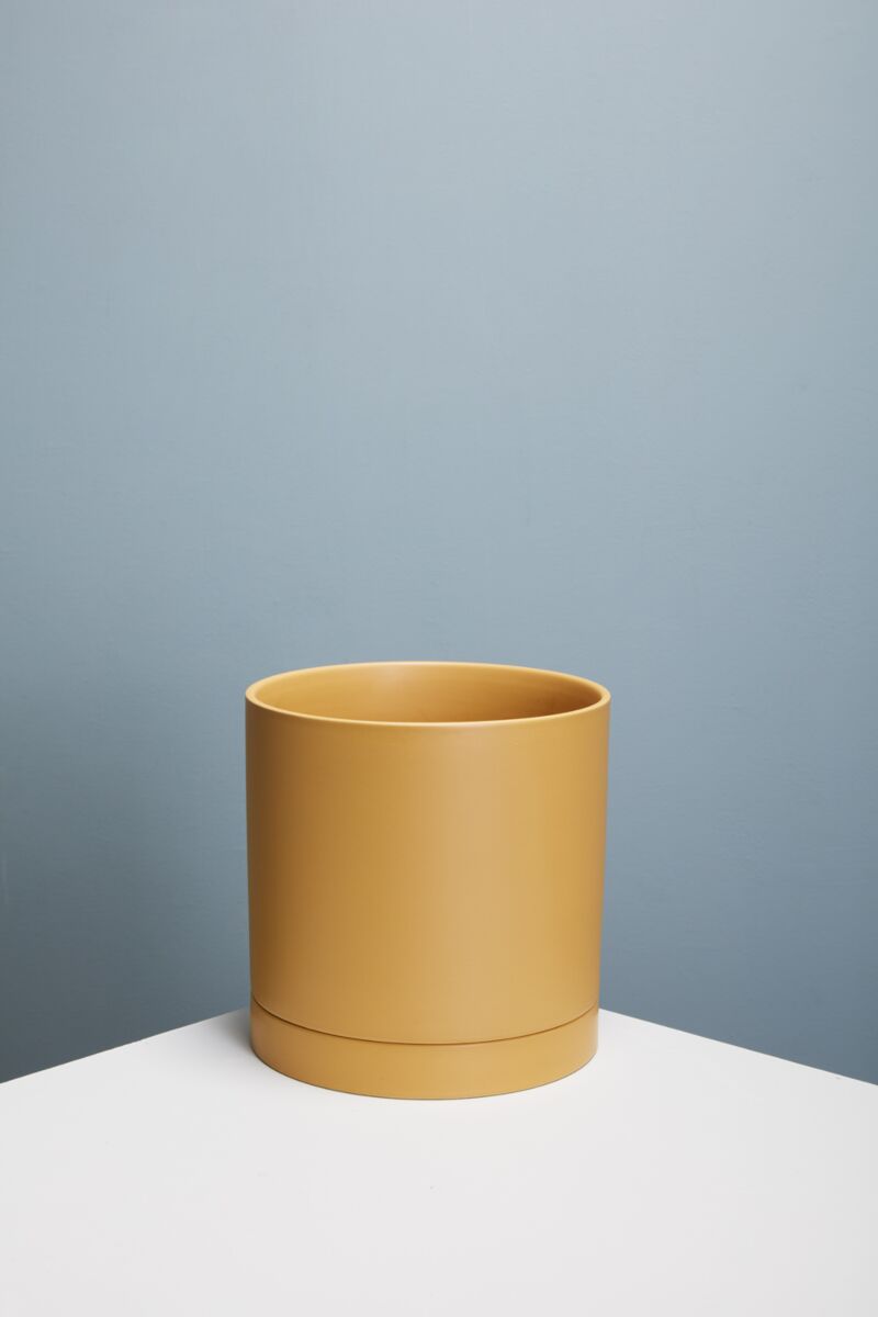 Design Shop Romey Pot with Saucer 10"x 10"