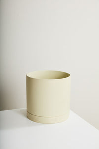 Design Shop Romey Neutral Pot with Saucer 12"x 12"