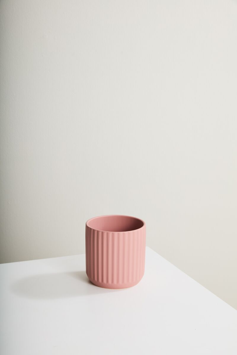 Design Shop Beam Pot 7"x 6.75"