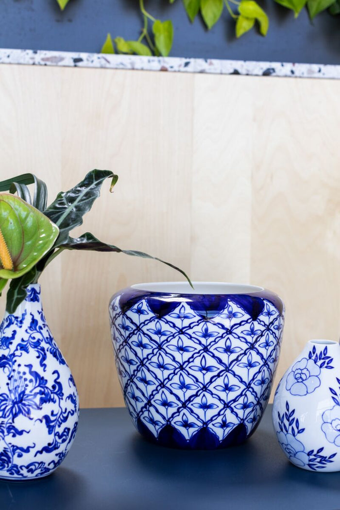 Design Shop Blue Eleanor Collection Pot, 7.25" X 6".