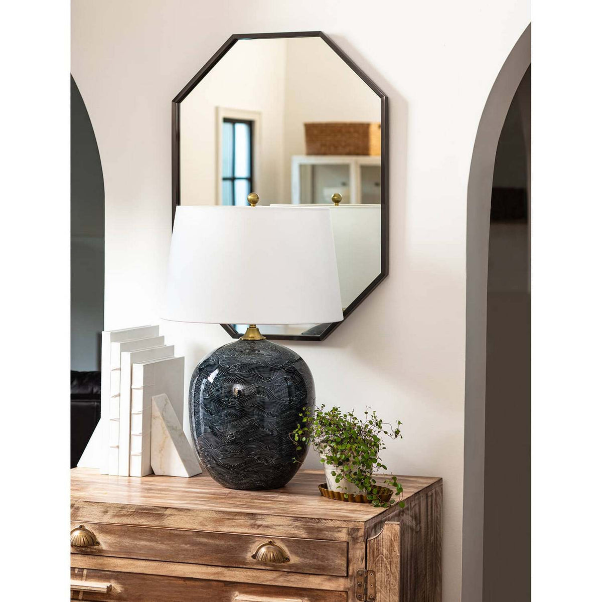 Regina Andrew - 13-1289BLK - One Light Table Lamp - Harbor - Ebony