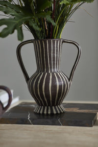 Design Shop Rhysa Vase 8.5"x 6"x 9"