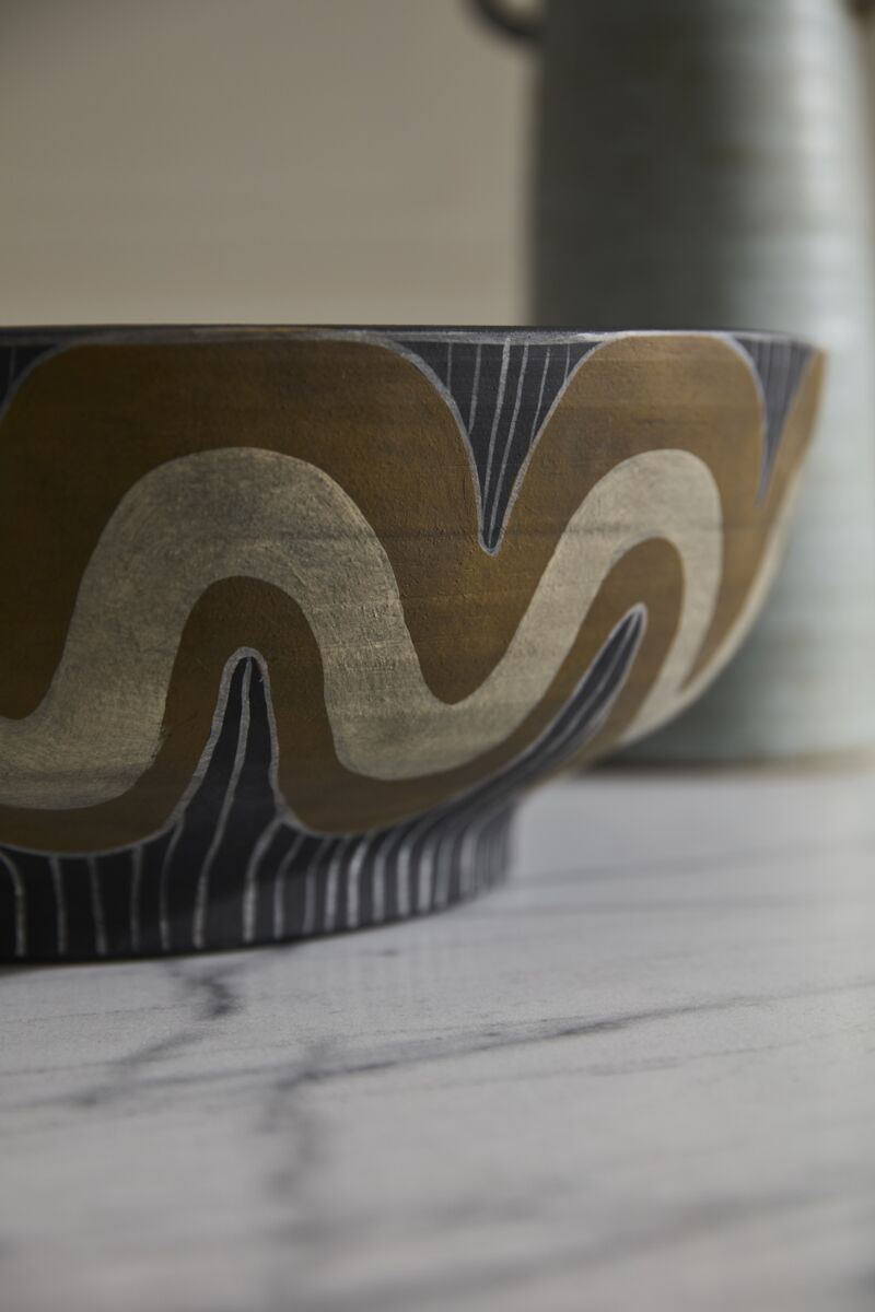 Design Shop Undula Bowl 18"x 6.5"