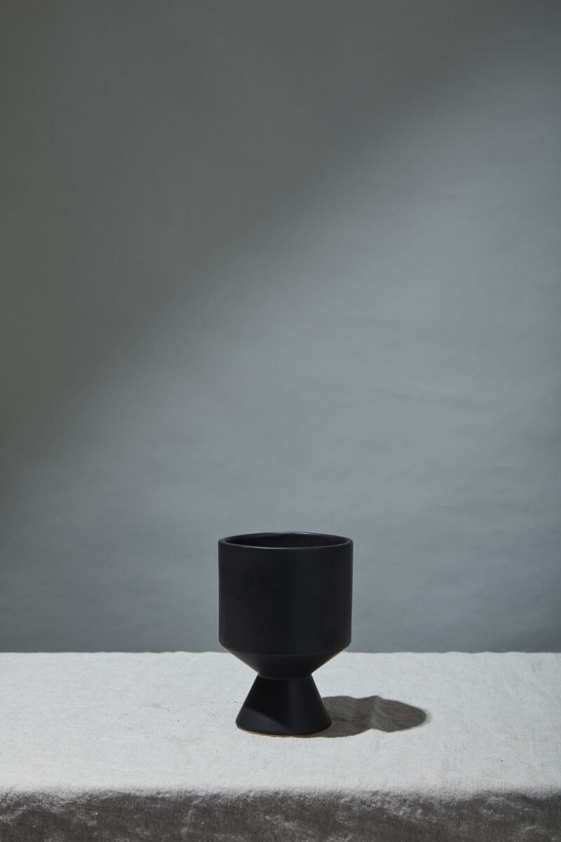 Design Shop Black De Vil Pot, 4.5" X 6.25", Set of 2.