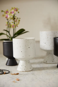 Design Shop White De Vil Pot, 5.25" X 7.5"