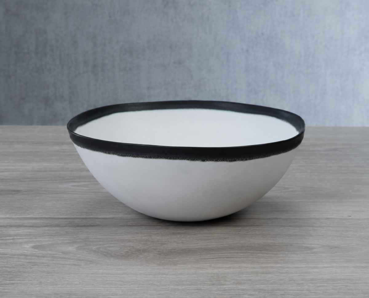Design Shop Trento White Ceramic Bowl with Black Volcanic Rim 11.25"