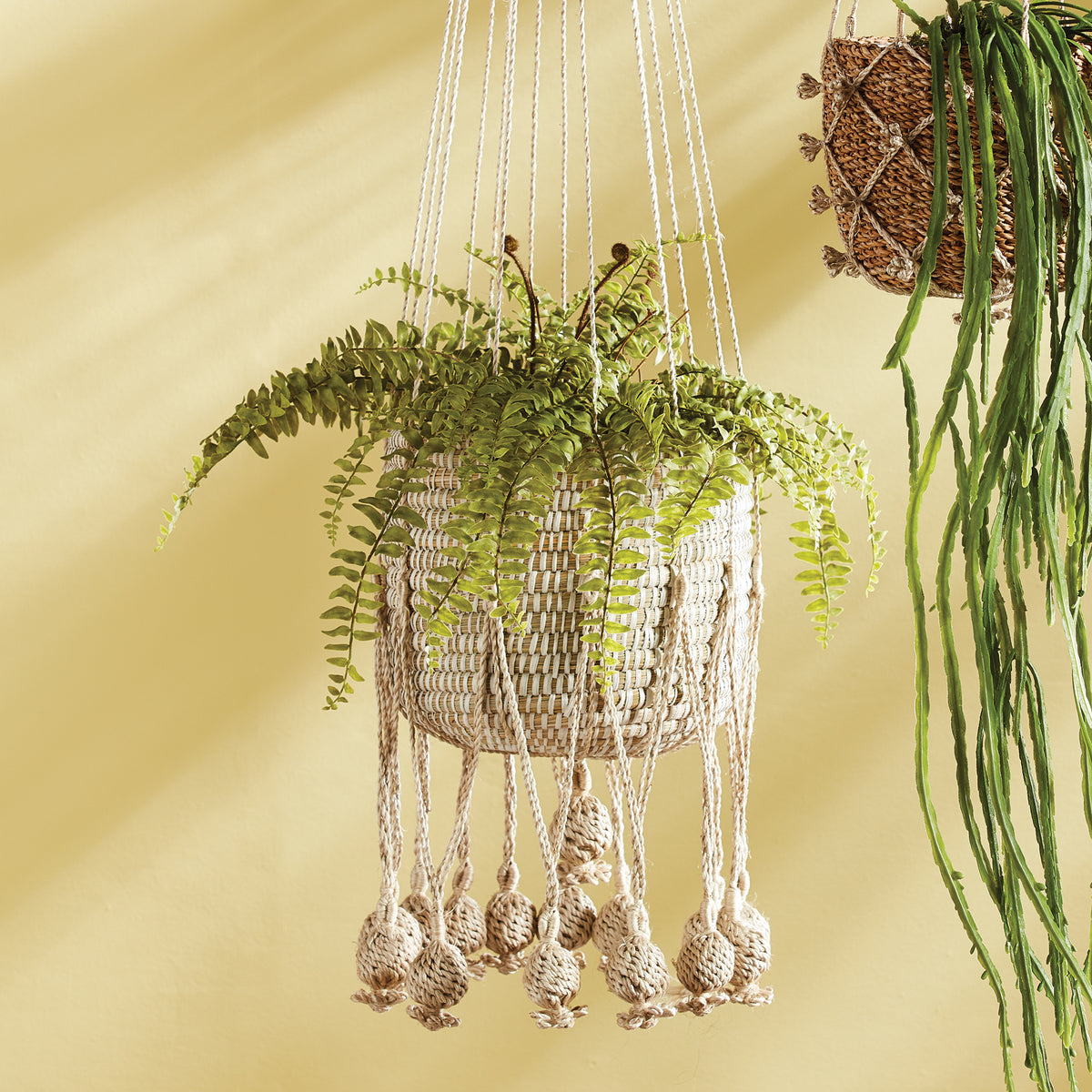 Design Shop Gaia Jute Hanging Basket 11.75"
