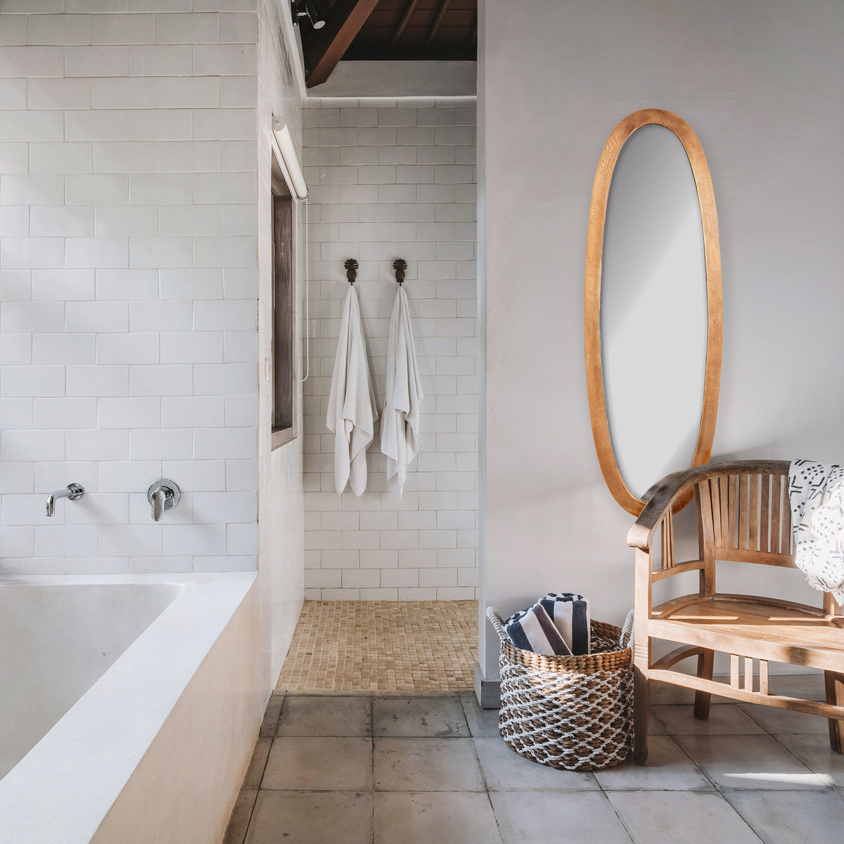 Design Shop Lamelle Oval Mirror