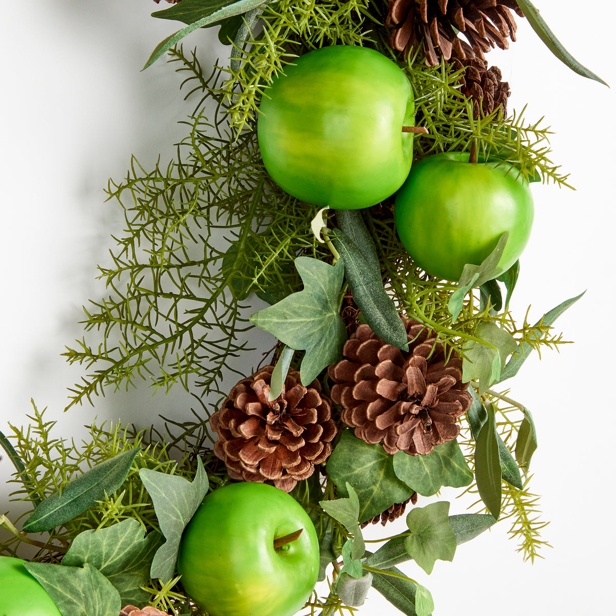 Design Shop Apple & Mixed Botanicals Wreath 24"
