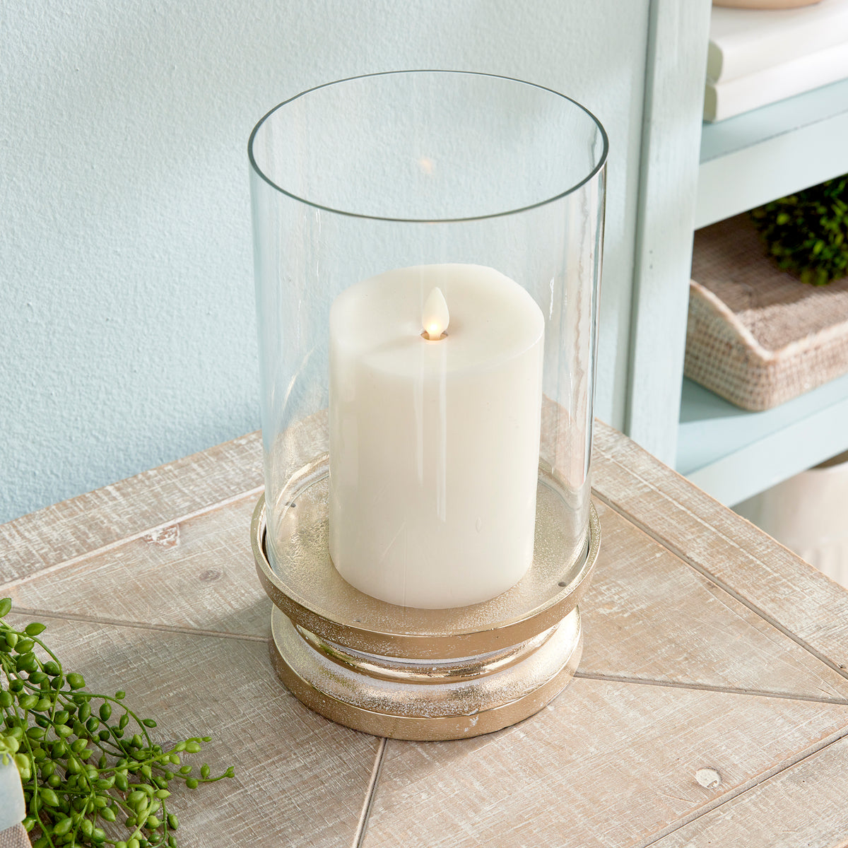 Design Shop Florence Footed Hurricane Small