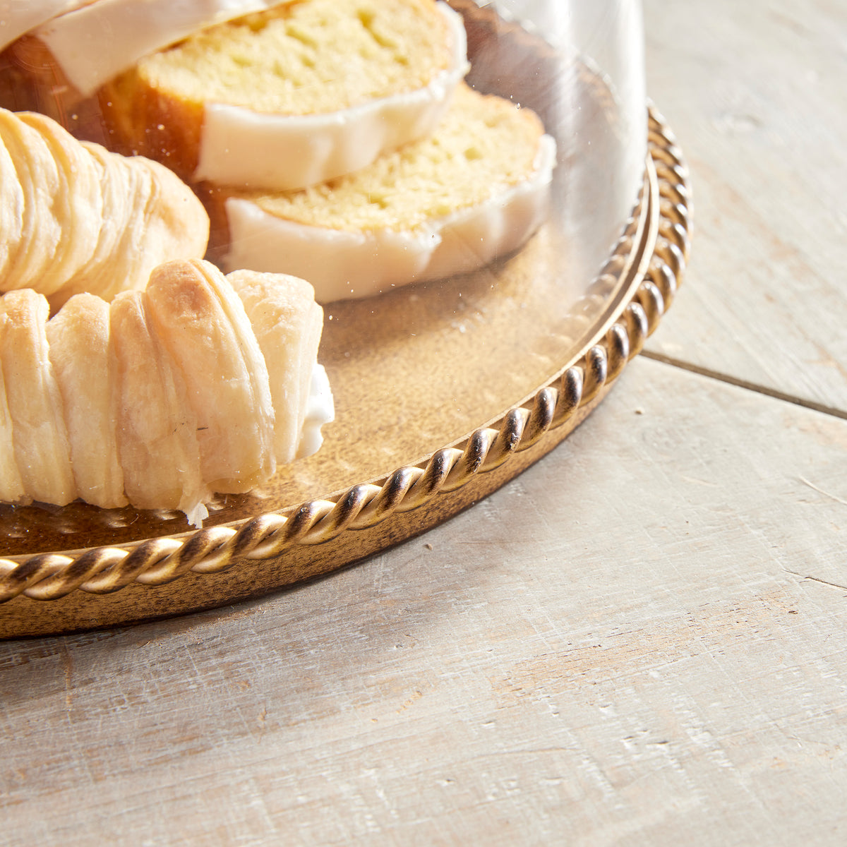Design Shop Braiden Tray With Cloche Large
