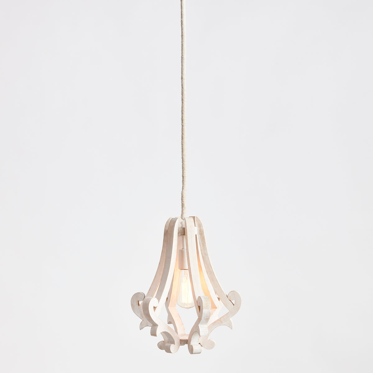 Design Shop Marguerite Pendant