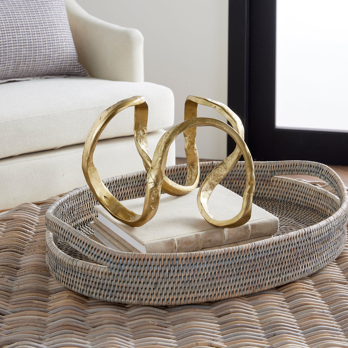 Design Shop Eryndor Sculpture