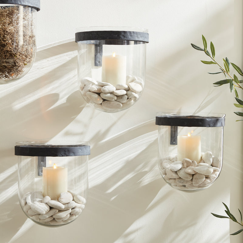 Design Shop Gwen Outdoor Wall Vessel