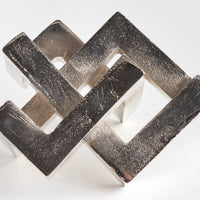 Design Shop Key Sculpture