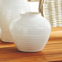 Design Shop Talullah Wide Vase
