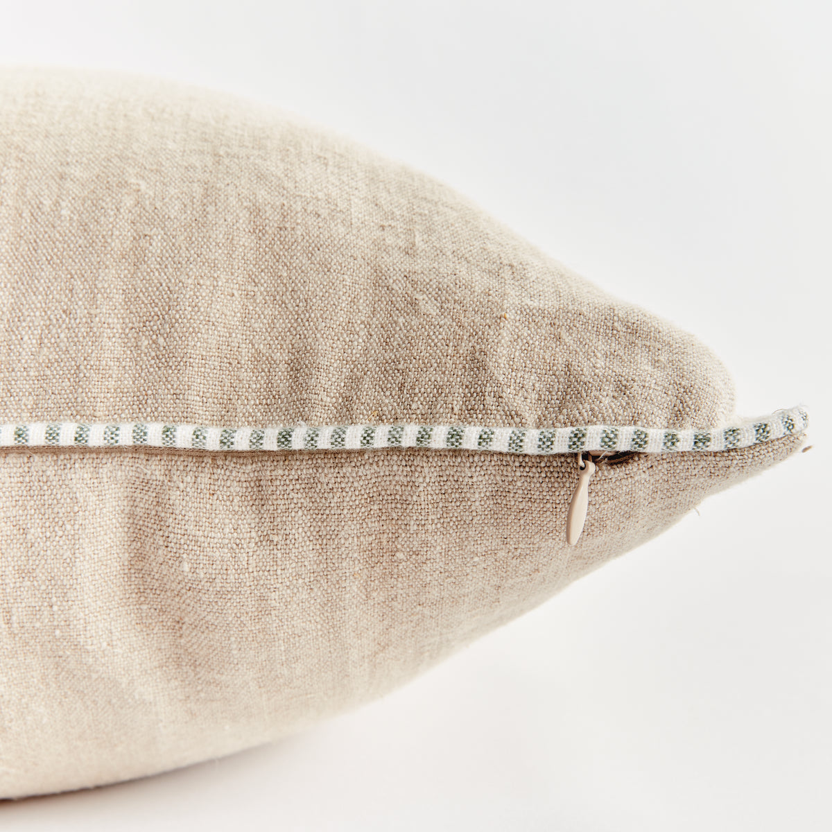 Design Shop Matteo Pillow 24"