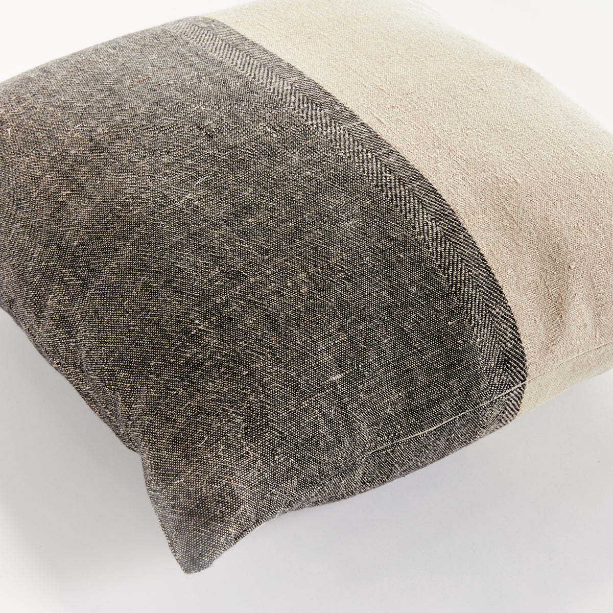 Design Shop Jules Pillow 24"