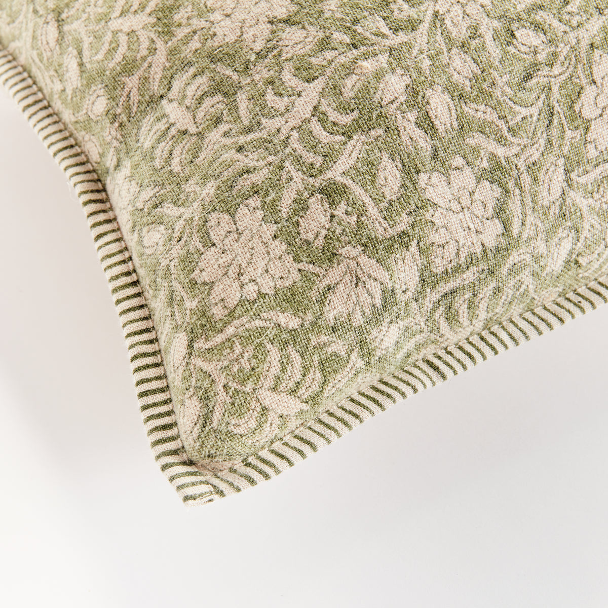 Design Shop Henriella Pillow 20"