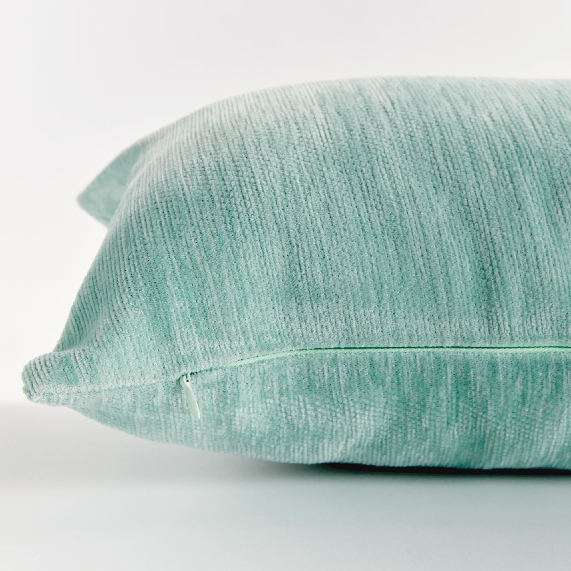 Design Shop Suri Lumbar Pillow - Thumbnail 2