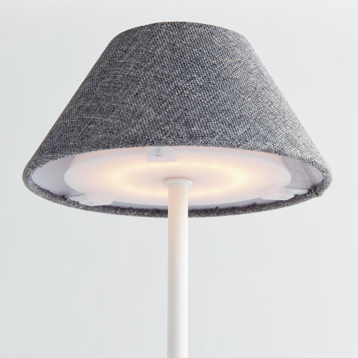 Design Shop Alluna Cordless Led Lamp 14"