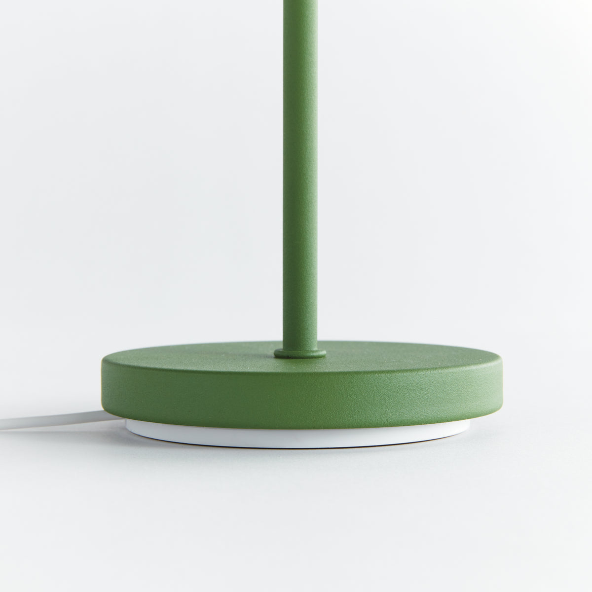 Design Shop Alluna Cordless Led Lamp 14"