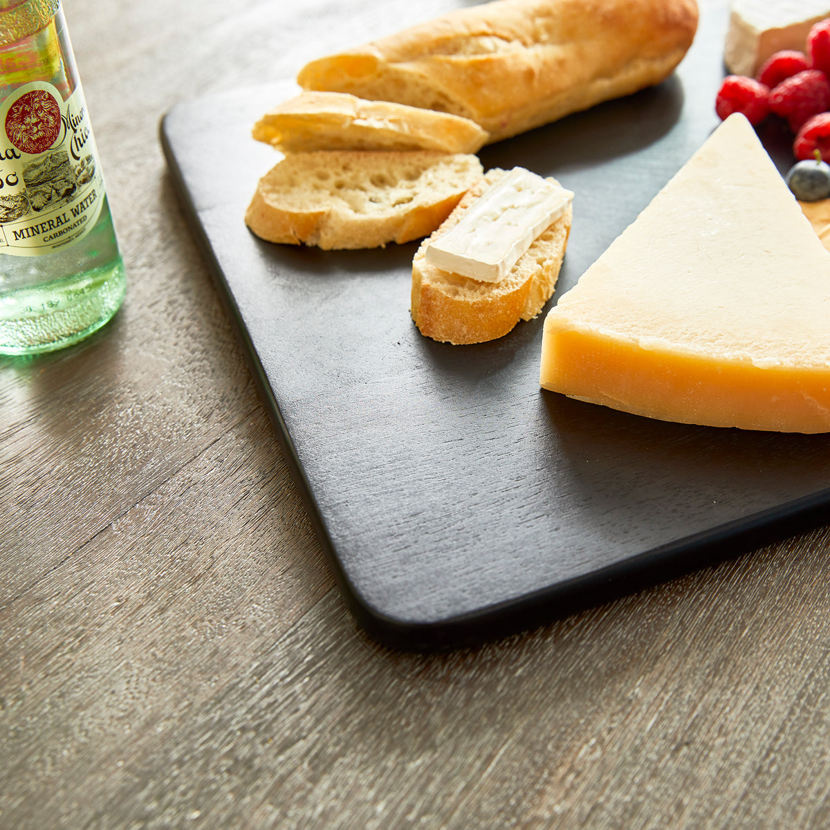 Design Shop Nox Serving Board Medium