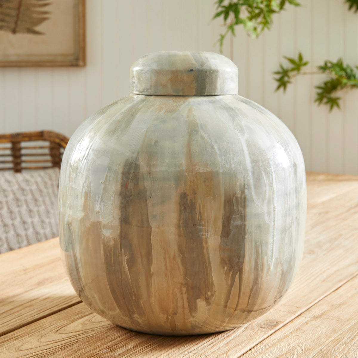 Design Shop Almeta Lidded Urn