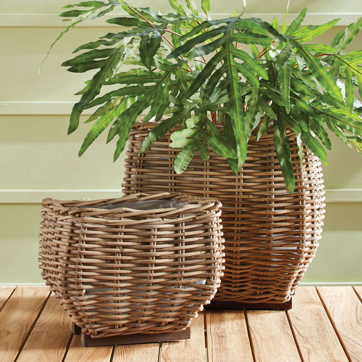 Design Shop Sylvie Square Taper Basket Small