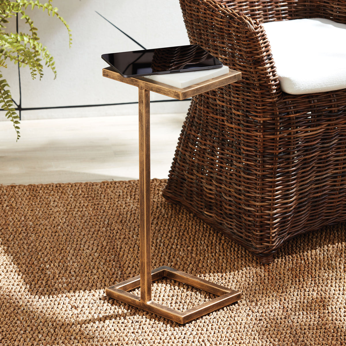 Design Shop Winston Accent Table