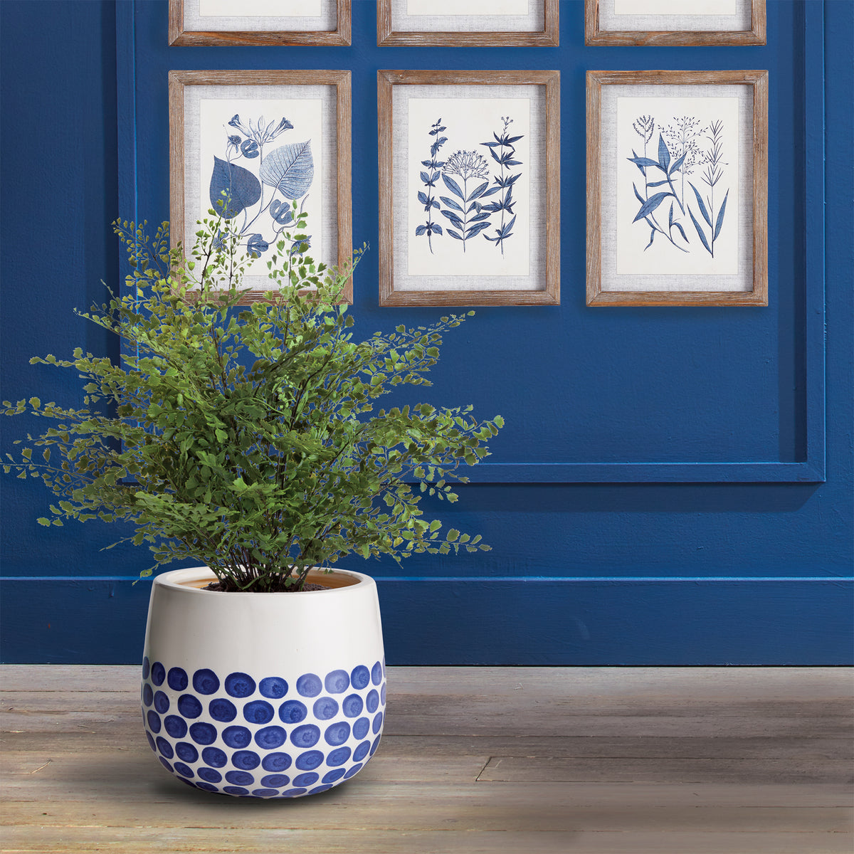 Design Shop Lana Hand-Painted Pot Small