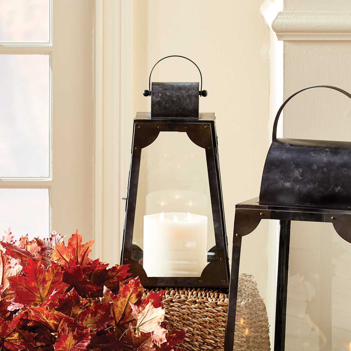 Design Shop Madera Outdoor Lantern Small