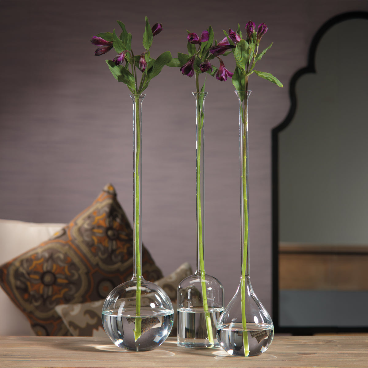 Zodax 21.5-Inch Tall Finley Long Neck Ball Glass Vase