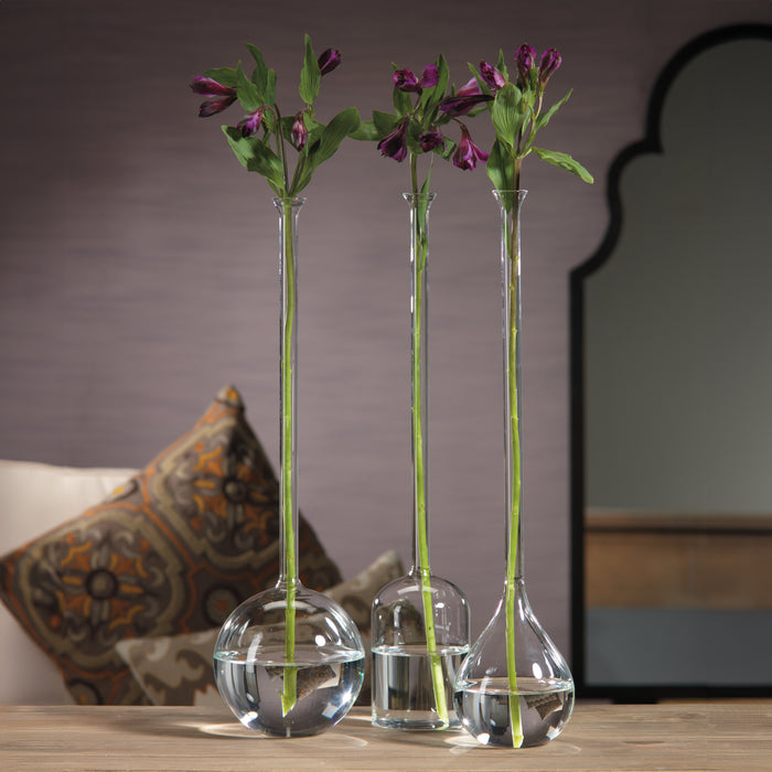 Zodax 21.5-Inch Tall Finley Long Neck Teardrop Glass Vase