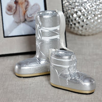Zodax Après Ski Boot Holiday Ornaments, 6 Hanging Pieces (3 Sets of 2 Assorted Sizes), Silver
