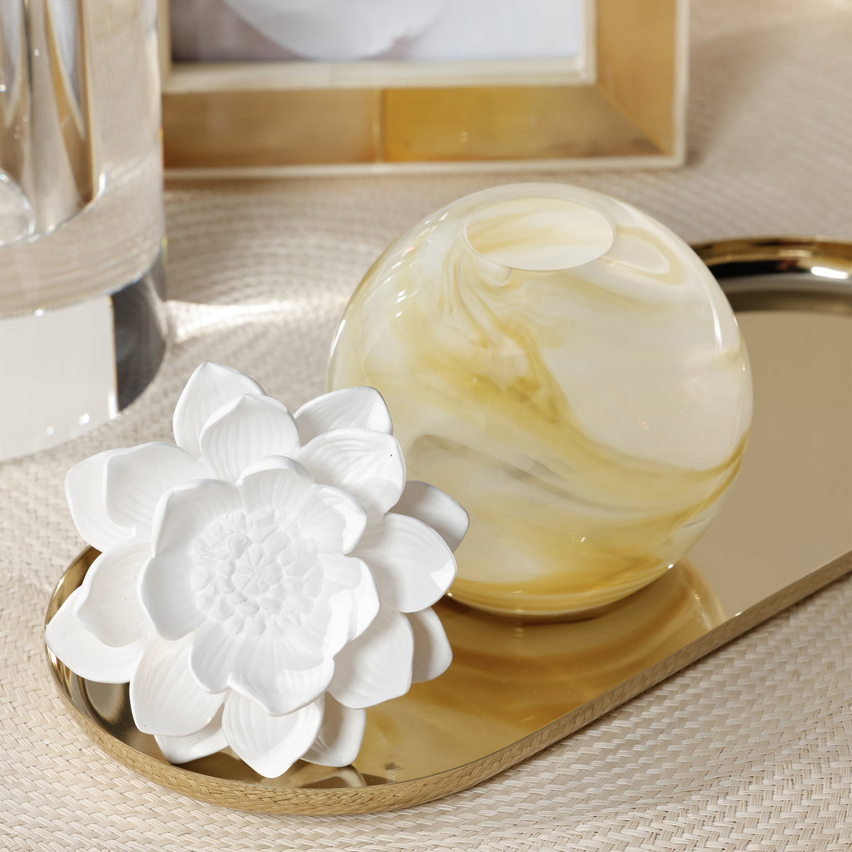Zodax Petals Porcelain Scented Oil Diffuser - Bergamot & Pink Pepper, 3.88 oz