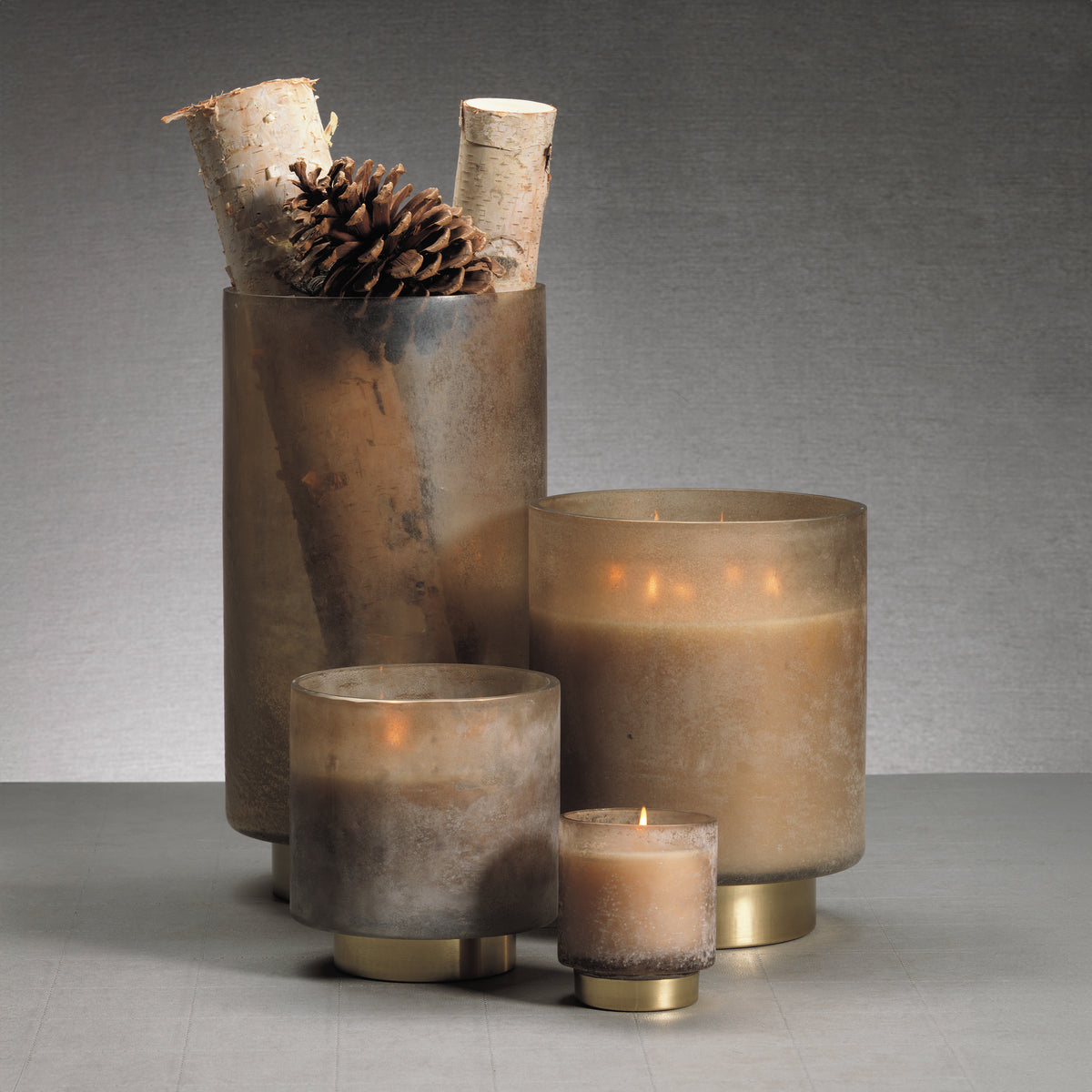 Zodax Cortina Taupe Tobacco Flower Scented Candle Jar, Large