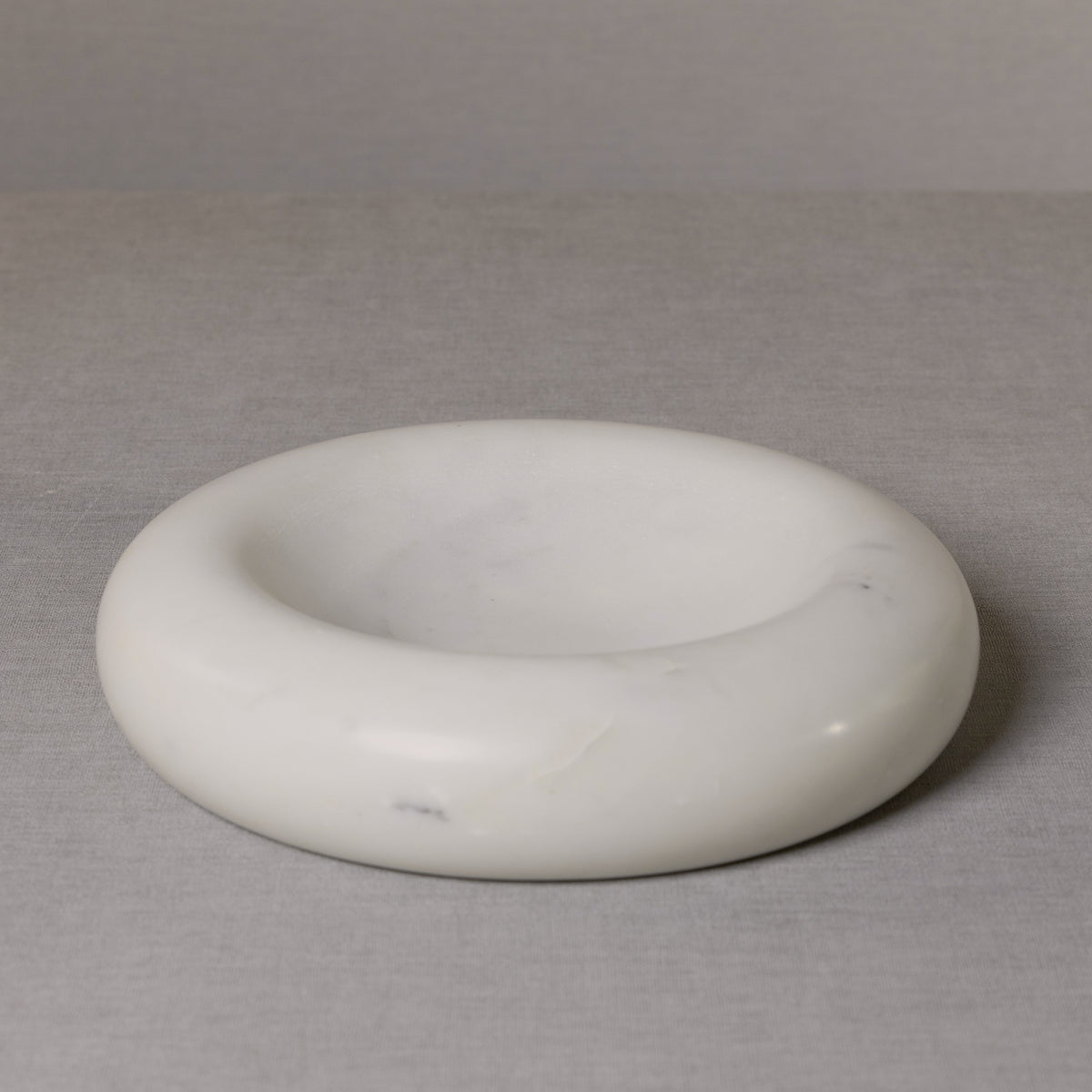 Zodax Monza Curved Round Marble Bowl, Large