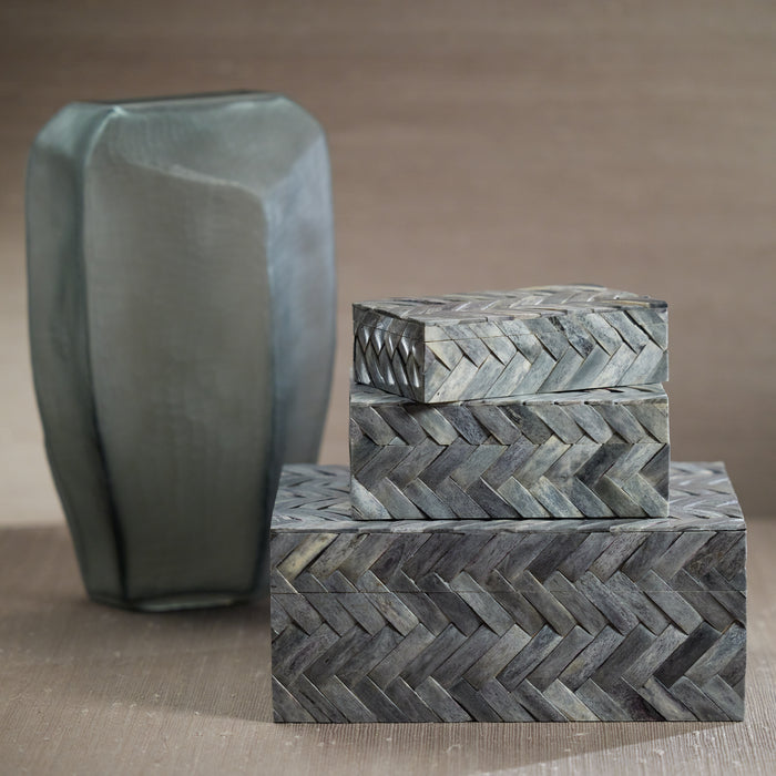 Zodax Bengkulu Bone Braided Decorative Box, Medium, Mayfair Gray