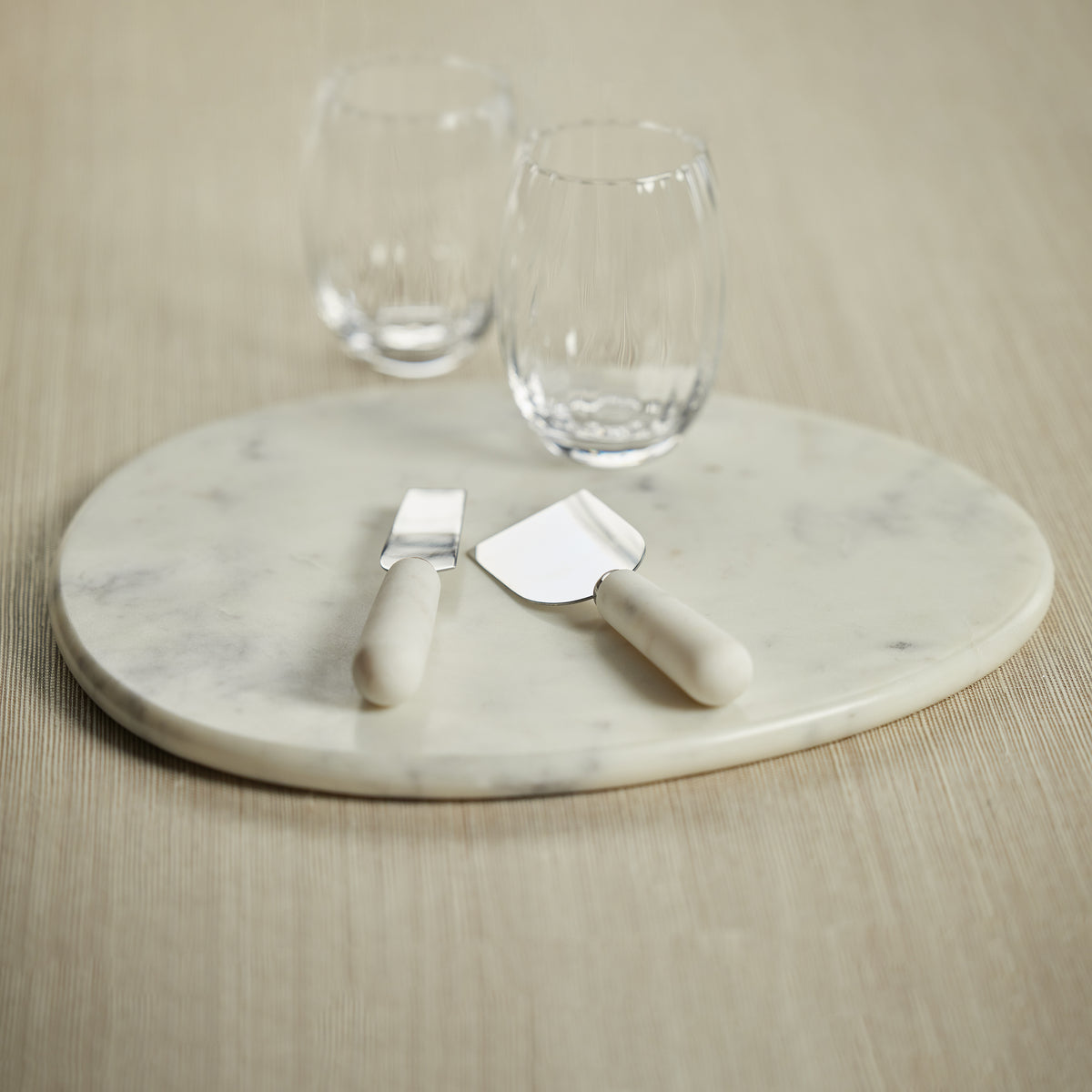 Zodax Saumur Curved Marble Cheese Board, Style B