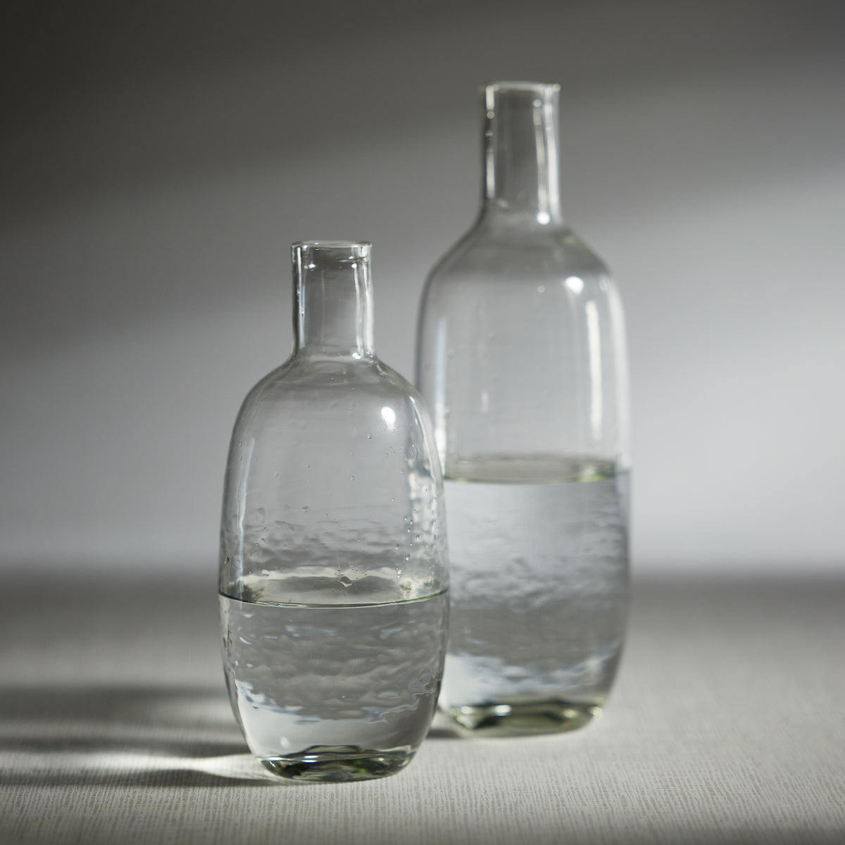 Zodax Pimlico Hammered Decanter / Pitcher, 1250 ml