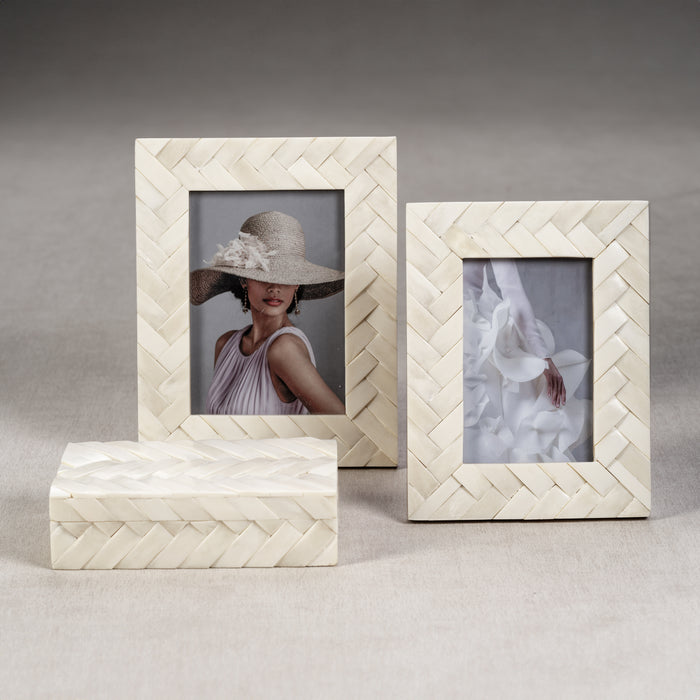 Zodax Bengkulu Bone Braided Photo Frame, 5" x 7", Ivory White