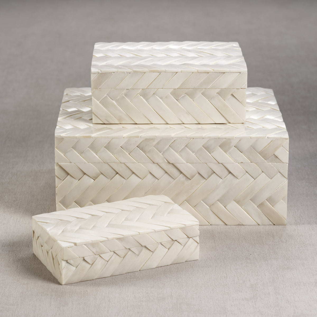 Zodax Bengkulu Bone Braided Decorative Box, Medium, Ivory White