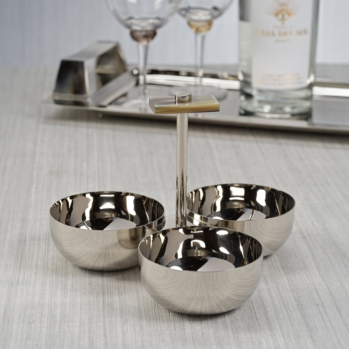 Zodax Bayeux Serving Condiment Set with Horn Trim