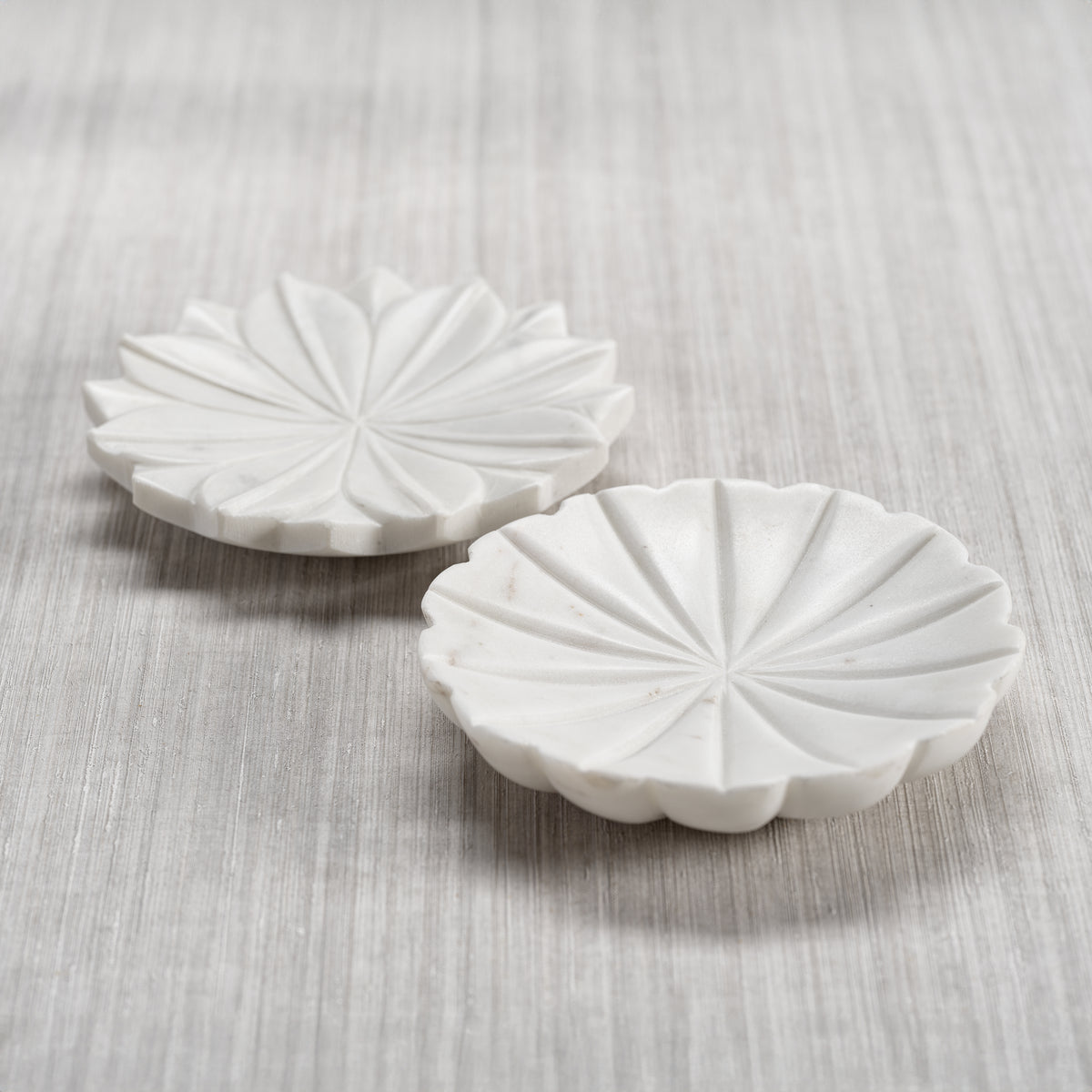Zodax Kara 2-Piece Lotus Marble Decorative Dish Set, White