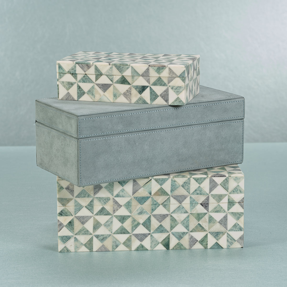 Zodax Carpi Suede Lux Decorative Box, 10" x 5" x 4", Cote D'Azur Blue