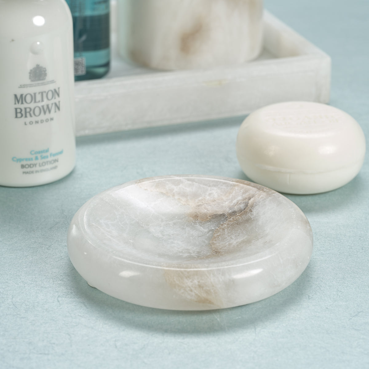 Zodax Cremona Alabaster Round Soap Dish